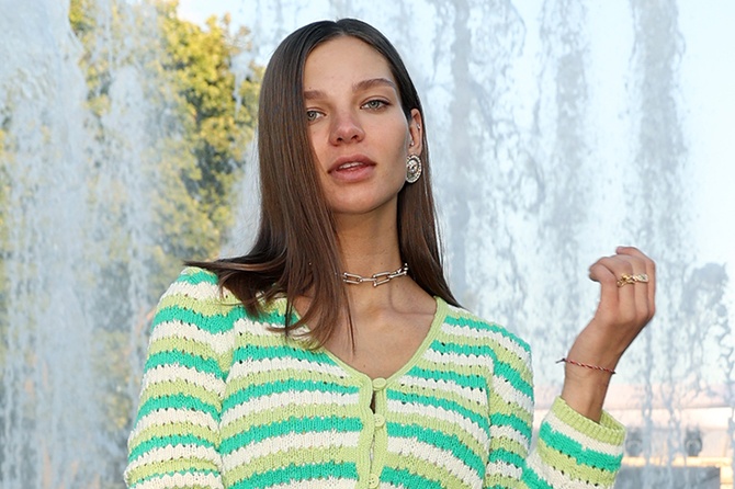 Голубоглазая Киара: Алеся Кафельникова впервые показала дочку-малютку