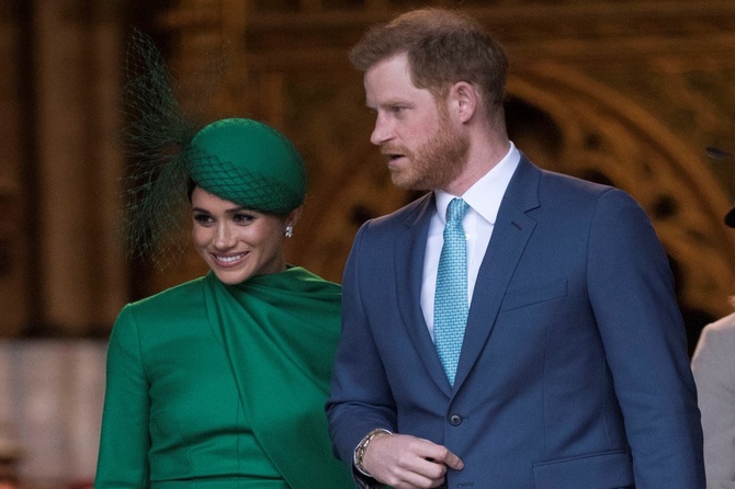 Принц Гарри и Меган Маркл хорошо заработают на тайном крещении дочери Лилибет