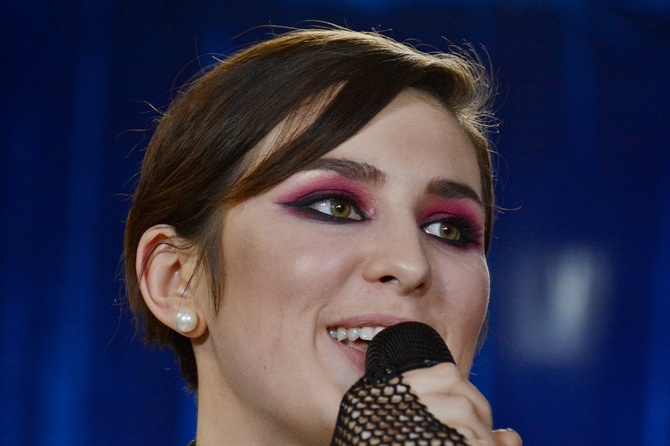 Maruv выложила долгожданное фото в купальнике