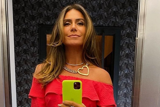 45-летняя Джованна Антонелли бесстыдно оголила упругие «булочки»