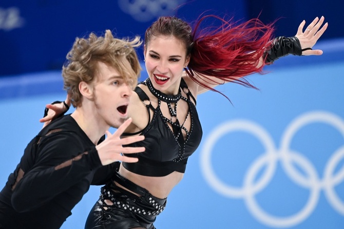 Вывели в лидеры! Видео, как «блатные» Дэвис и Смолкин довели до мурашек на Олимпиаде-2022