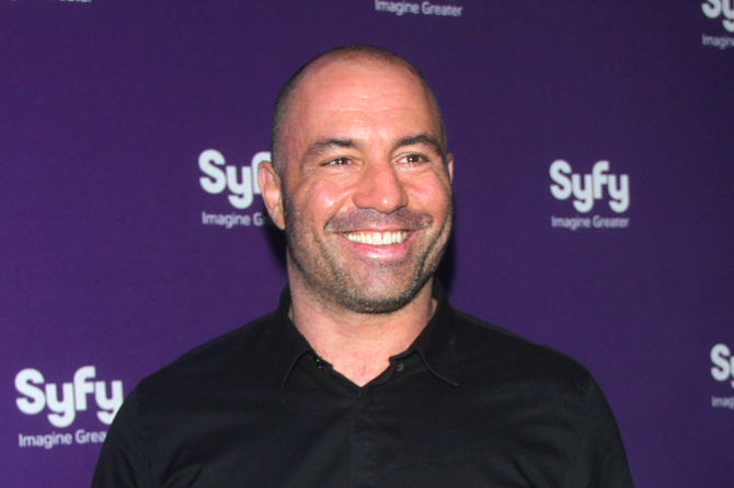 Joe Rogan calls Amber Heard a 'crazy actress, full of s**t'