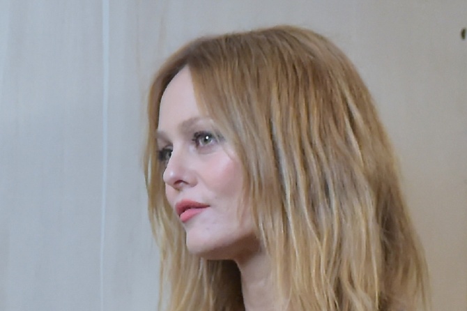 Vanessa Paradis came to Johnny Depp's defense