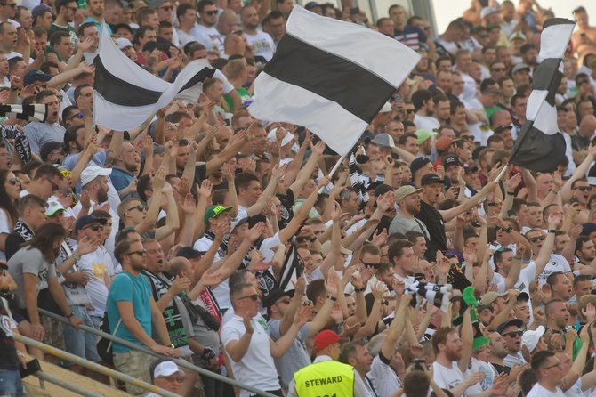 «Торпедо» в следующем сезоне выступит в РПЛ, заняв первую строчку в ФНЛ-2021/22