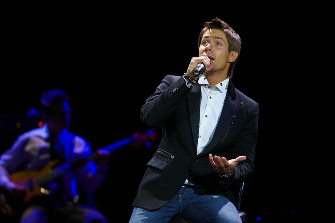 Стас Пьеха опозорился на сцене 