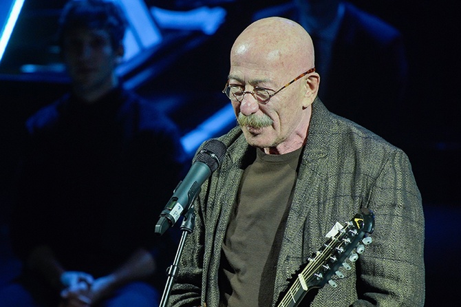 «Не ко мне»: Розенбаум раскритиковал идею Баскова о создании ассоциации артистов 