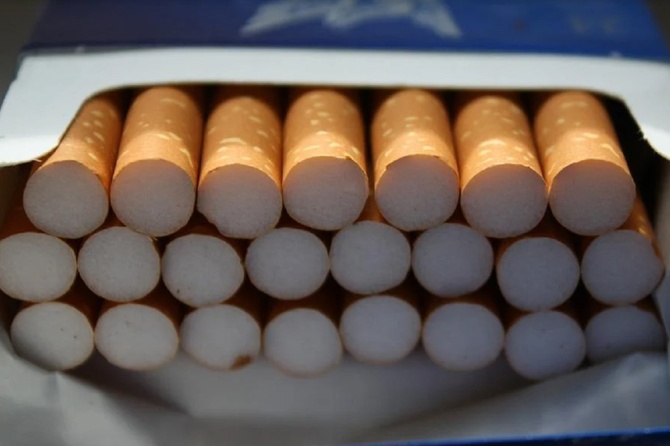 В России хотят размещать на упаковках сигарет годовые траты курильщика