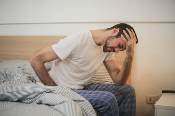 Малышева рассказала об опасности боли грудиной