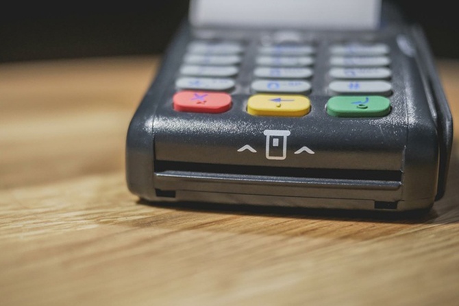 Сбербанк объявил об изменениях при оплате товара в магазинах