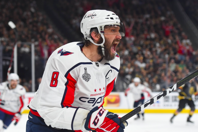 Быков оценил решение Овечкина игнорировать политические вопросы