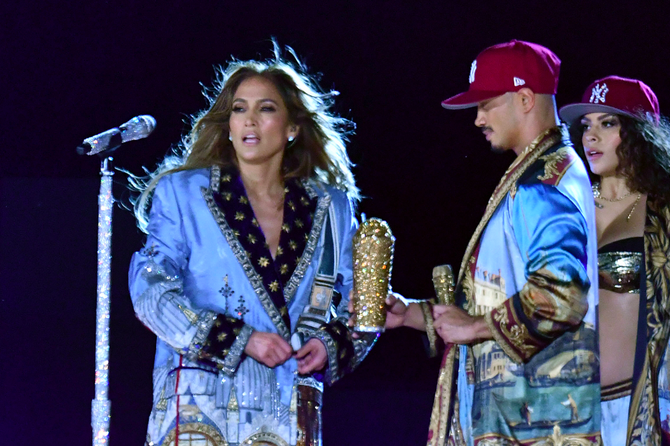 Jennifer Lopez makes lovely tribute to 'selfless father' Ben Affleck