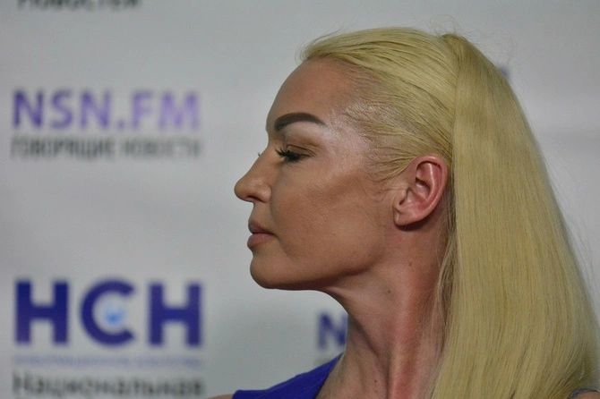 Голи та смишни секс смотреть онлайн