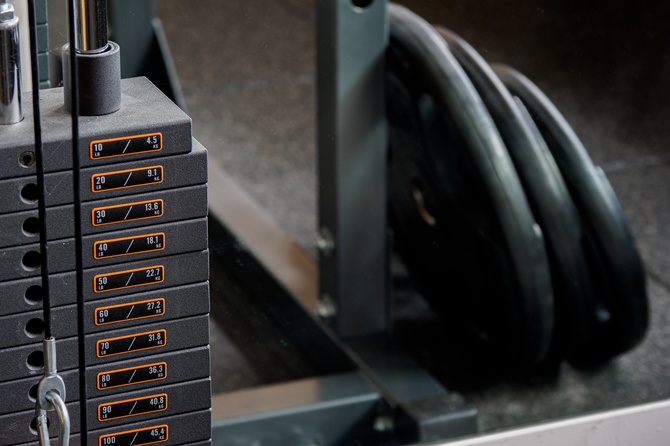 Врач объяснил, почему спорт лучше борется со стрессом, чем алкоголь