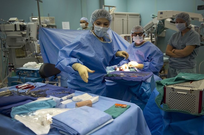 Фотографии людей, сделавших операцию по перемене пола