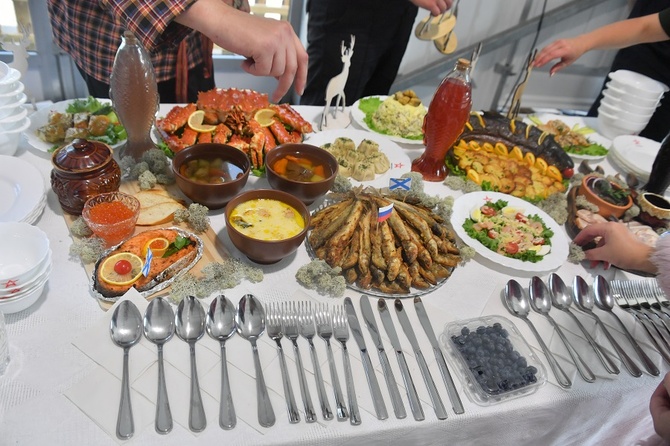 Россиянам рассказали, о каких болезнях говорит тяга к острому