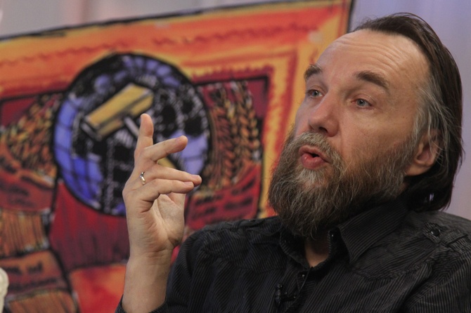 Александр Дугин: Запад может проиграть это противостояние - и ничего не потеряет. А нам проигрывать нельзя!