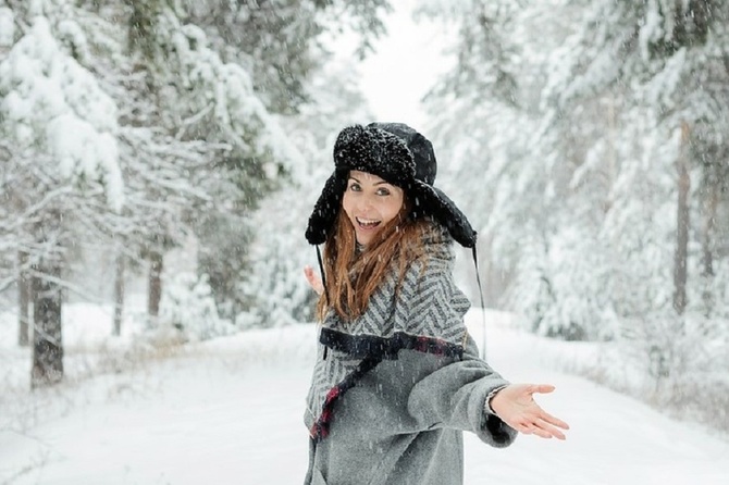 Дерматолог объяснила, как отличить холодовую аллергию от обморожения