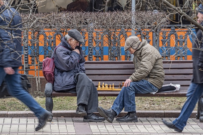 Ученые выяснили способ замедлить старение и продлить жизнь на 16 лет