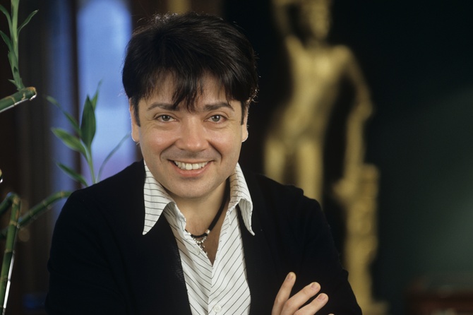 Умер модельер Валентин Юдашкин