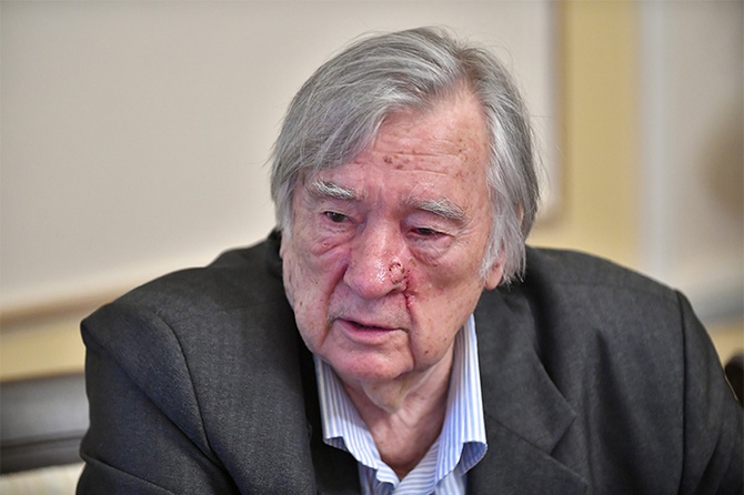 Монархист, который любит Россию: жизнь и идеи Александра Проханова