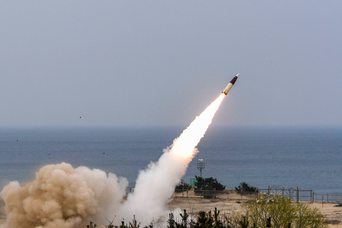 Экс-разведчик Риттер заявил, что РФ подавит ракеты ATACMS, если их поставят ВСУ