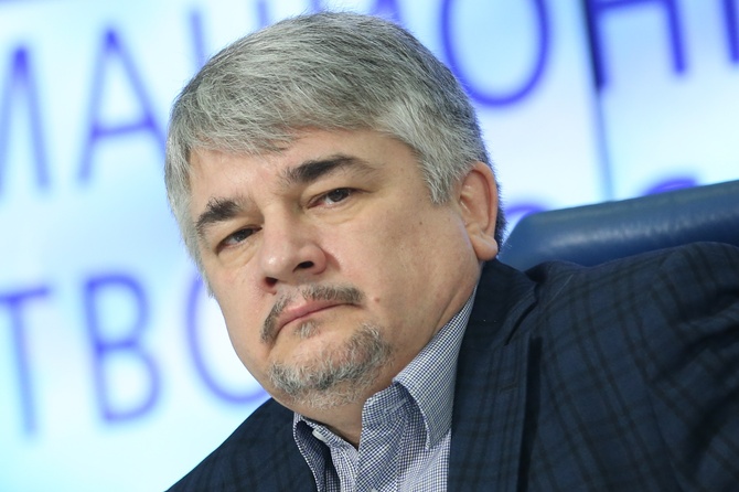 Ищенко рассказал, кто победит в противостоянии между США и Китаем