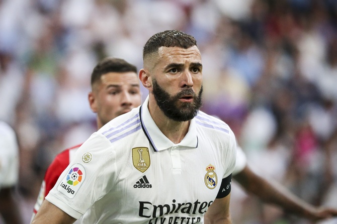 Министр внутренних дел Франции заявил, что Бензема связан с терроризмом