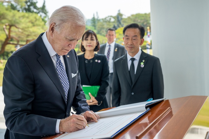 США предложили Китаю совместно противостоять глобальным угрозам