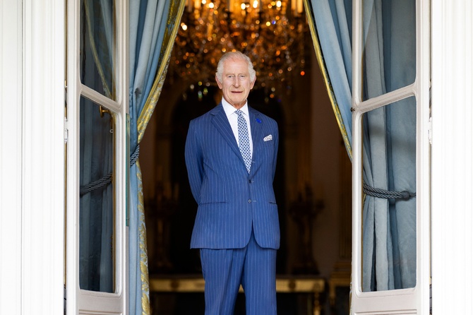 «Гарри непопулярен в Великобритании»: эксперт рассказала, кто наследует престол в связи с серьезной болезнью Карла III