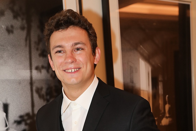 Выступление Кологривого на гала-концерте «Жванецкий» отменили после дебоша