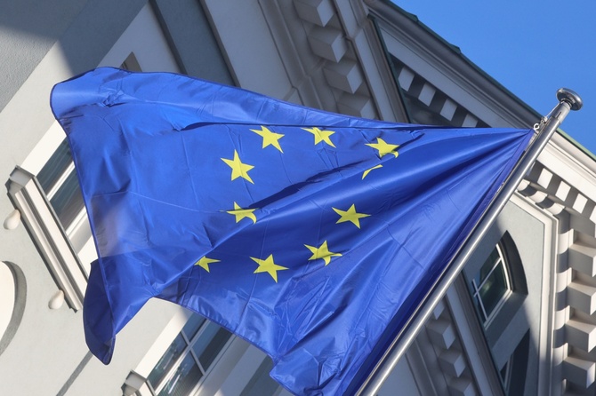 Политолог объяснил планы Еврокомиссии финансировать реформу СМИ в Молдавии