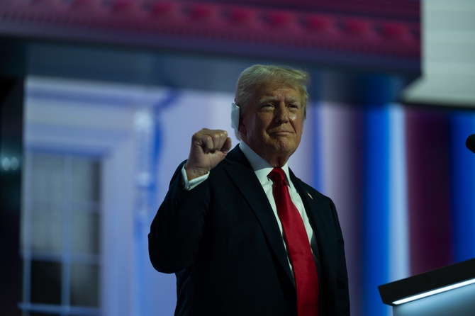 Сын Трампа не исключил, что покушение на политика устроило его окружение