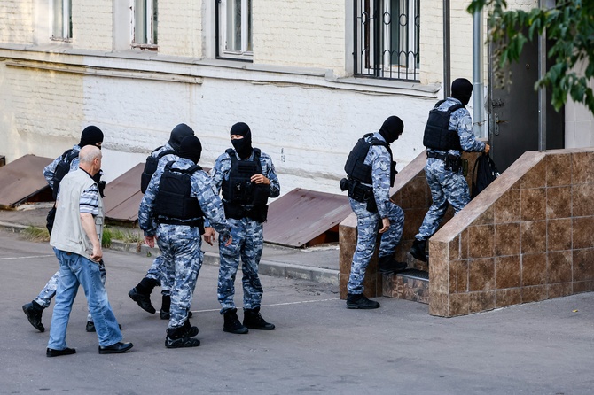 Бакальчуку предъявили обвинение по нескольким статьям УК