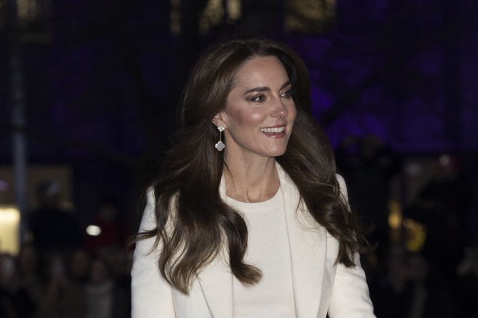 Кейт Миддлтон вернулась к работе после борьбы с раком