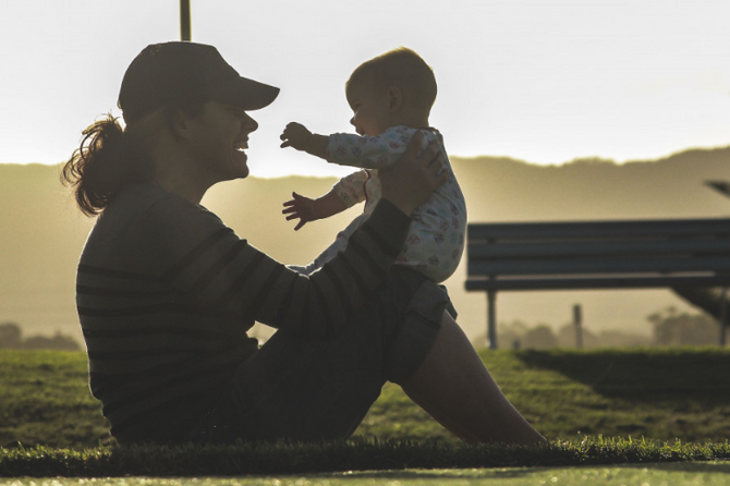 Омбудсмен о запрете пропаганды чайлдфри: «Закон не обязывает никого рожать»