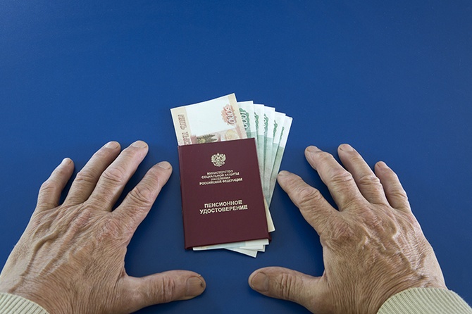 В Думе раскрыли, как скоро сравняются пенсии работающих и неработающих россиян