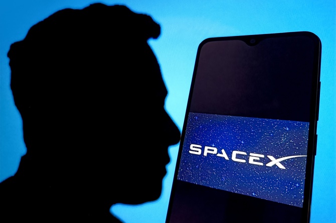 Илон Маск перенес штаб-квартиру SpaceX в будущий город Старбейс в Техасе