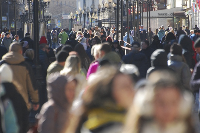 «Удобно чиновникам считать»: эксперт об идее увеличить возраст молодежи в России