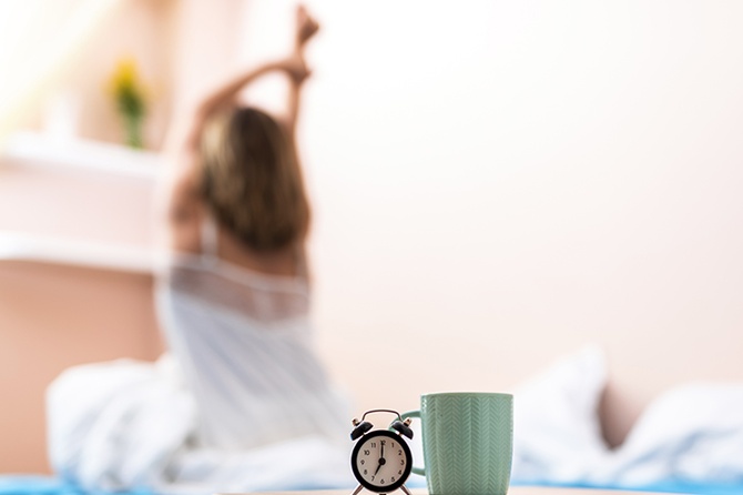 Диетолог рассказала, как избавиться от утренней сонливости и начинать день с зарядом бодрости