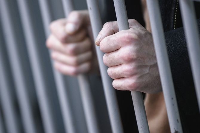 «Сознательное ослабление государства»: в РФ предложили приравнять коррупцию к госизмене