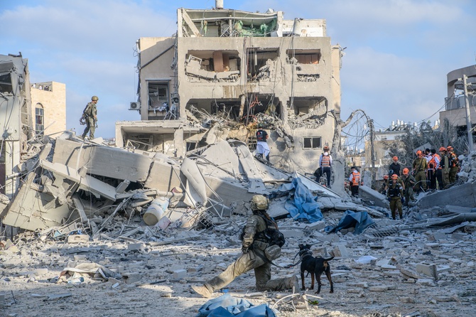 Глава Генштаба ВС Ирана призвал израильтян покинуть Тель-Авив и Хайфу