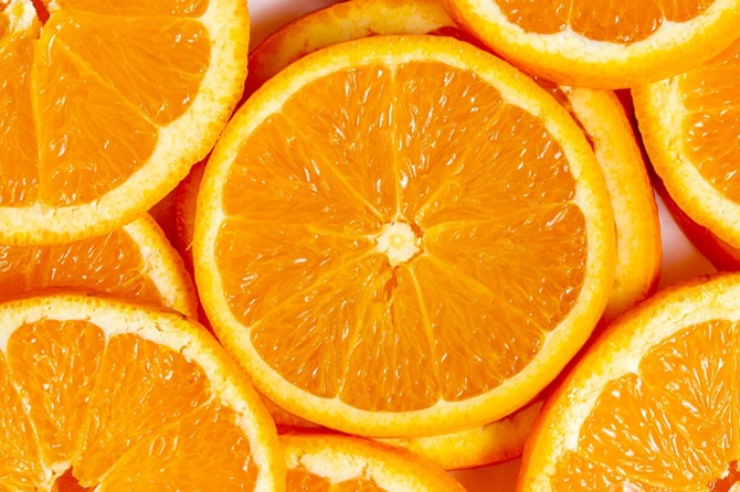 Нутрициолог предостерегла россиян от диеты на апельсинах