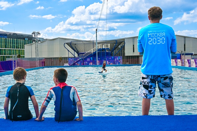 «Сколково» превращает спорт в будущее: как проходит форум «Территория будущего. Москва 2030» 