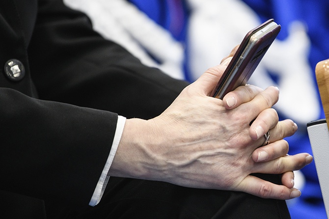 «Выше вероятность получить метеоритом»: юрист о новых штрафах за поиск экстремизма