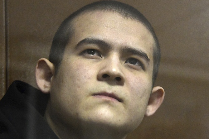 Осужденный за расстрел сослуживцев Шамсутдинов пытается попасть на СВО