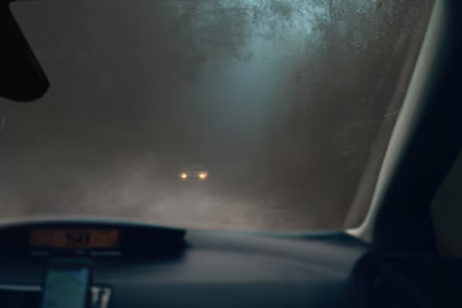 Автоэксперт напомнил о правилах безопасного движения в условиях сильного тумана