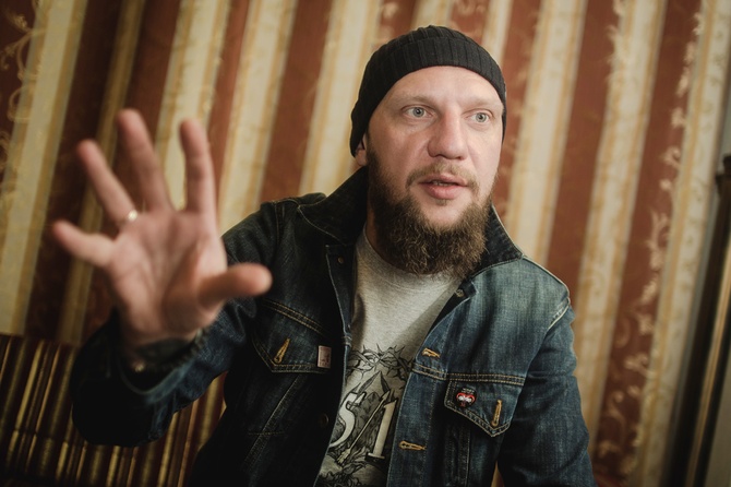 25/17 обратились к прошлому и спели про Степана Разина