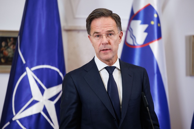 Генсек НАТО сравнил закупки F-35 и Patriot с советским анекдотом о «Ладе»