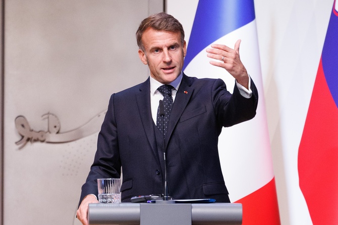 Макрон анонсировал поставку нового вооружения для Украины