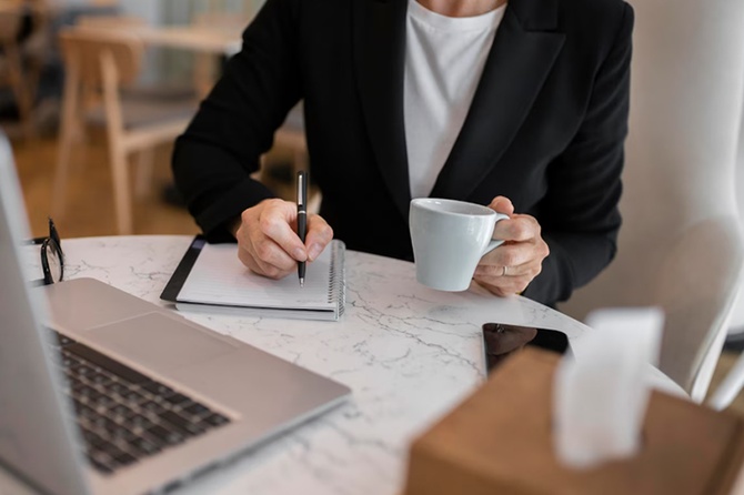 В России началась шестидненая рабочая неделя